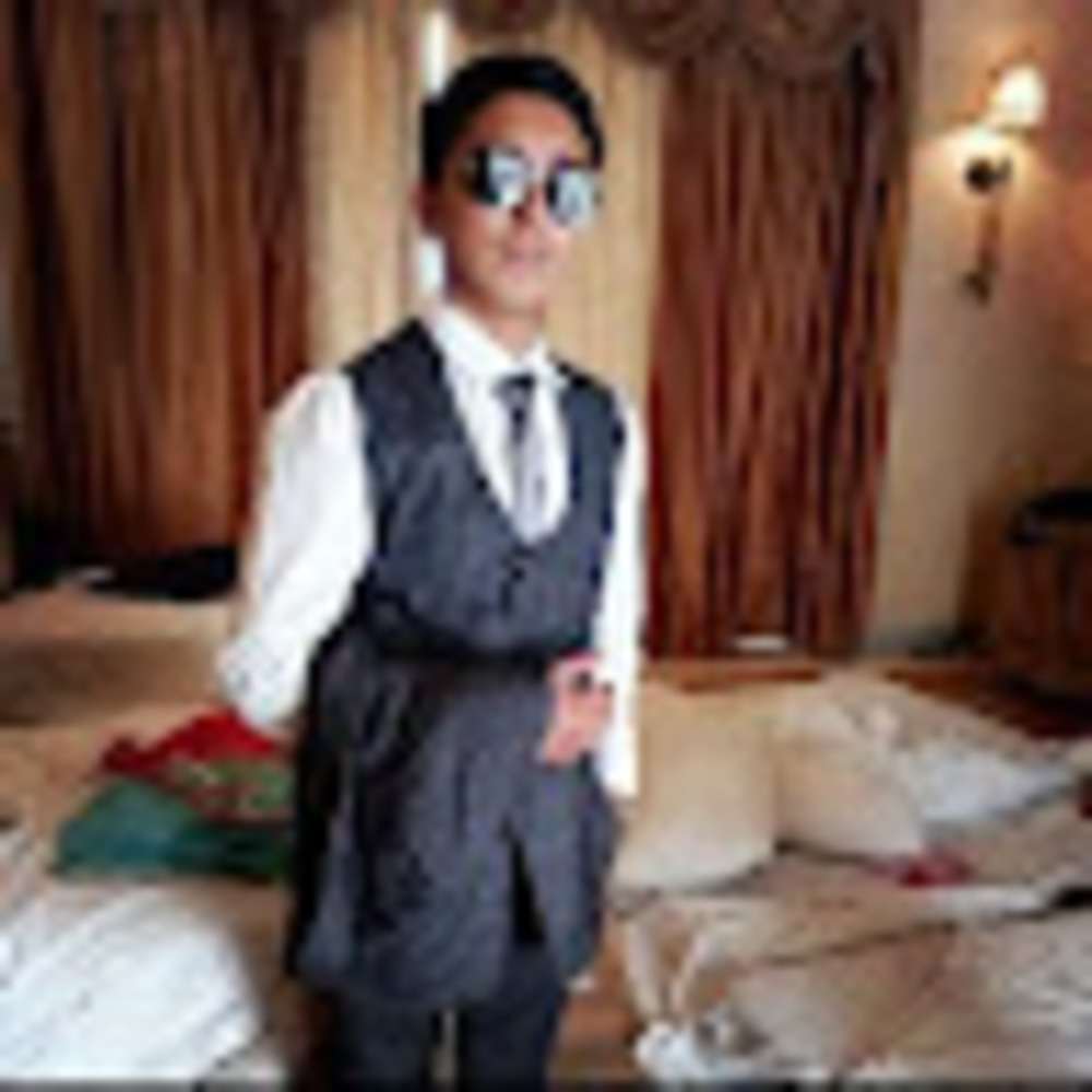 Meet your Posher, Yash